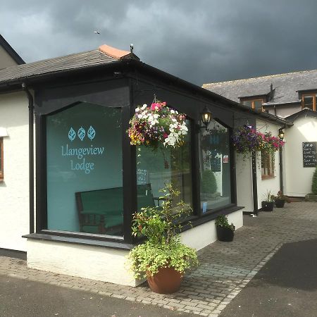 Llangeview Lodge Ebbw Vale Exteriér fotografie