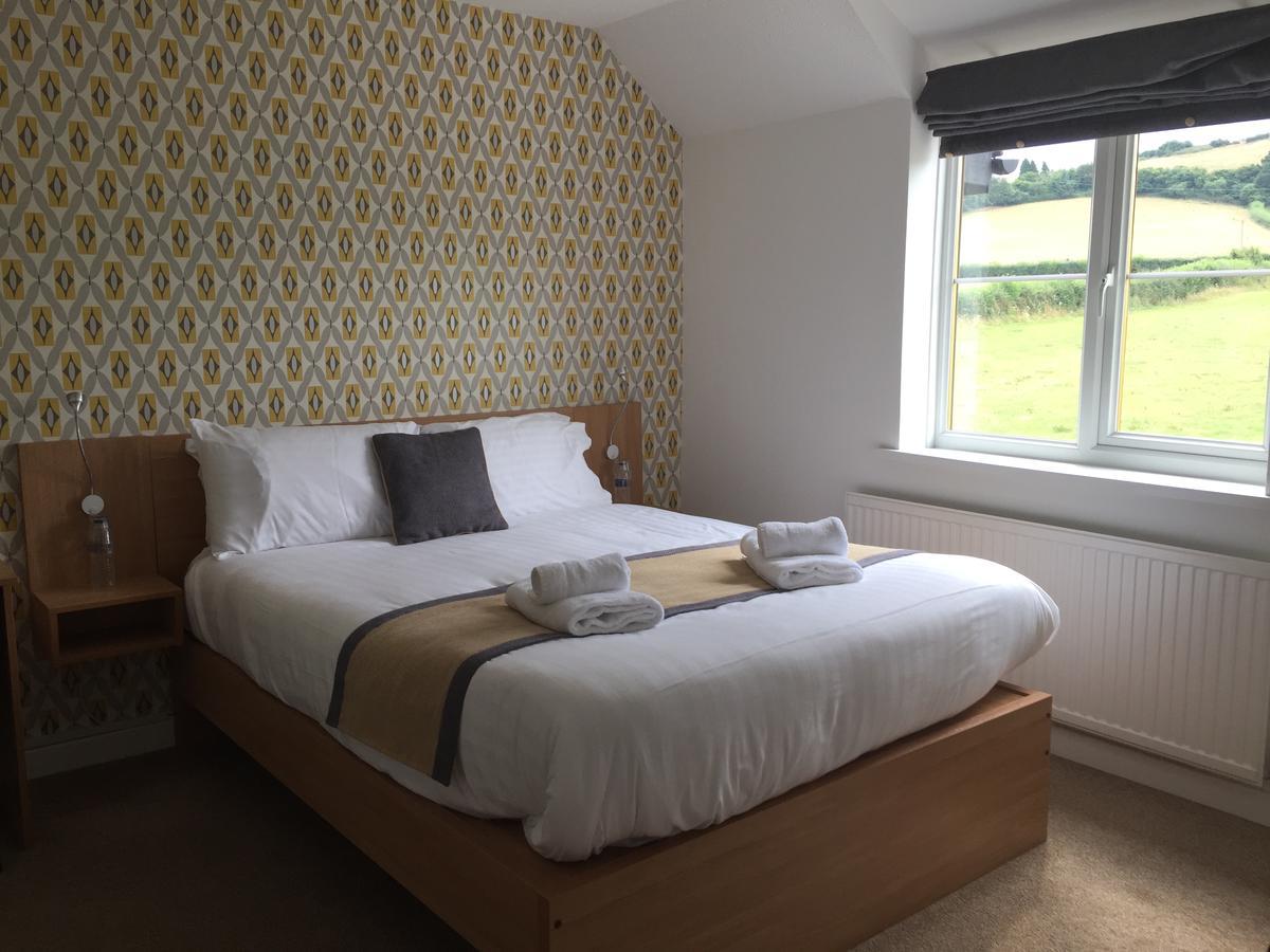 Llangeview Lodge Ebbw Vale Exteriér fotografie
